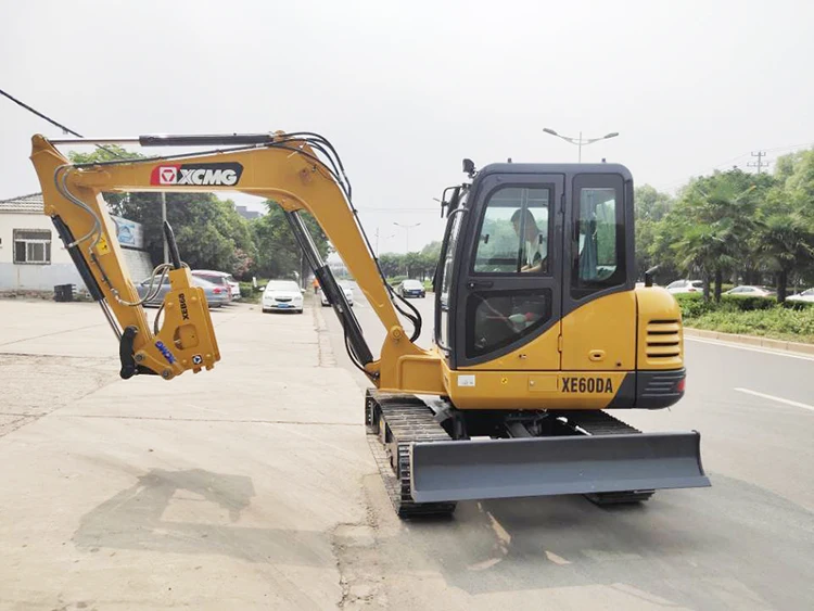 Многофункциональный китайский мини-экскаватор XCMG 6ton XE60DA