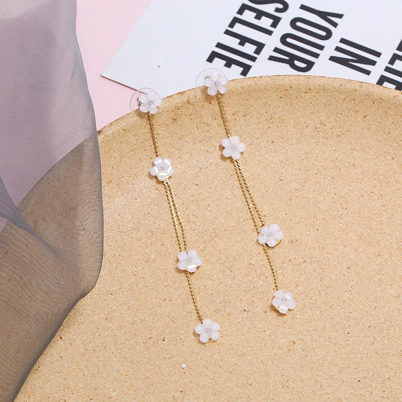 2020 New Fashion Fancy Flower Shape Long Chain Tassel Copper Drop Earrings