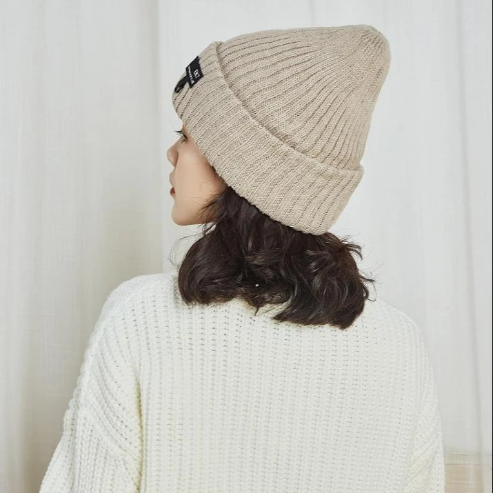 Fashion Sport Style Winter Hat Beanie Wool Baseball Cap Custom Black Knitted Hat for Women