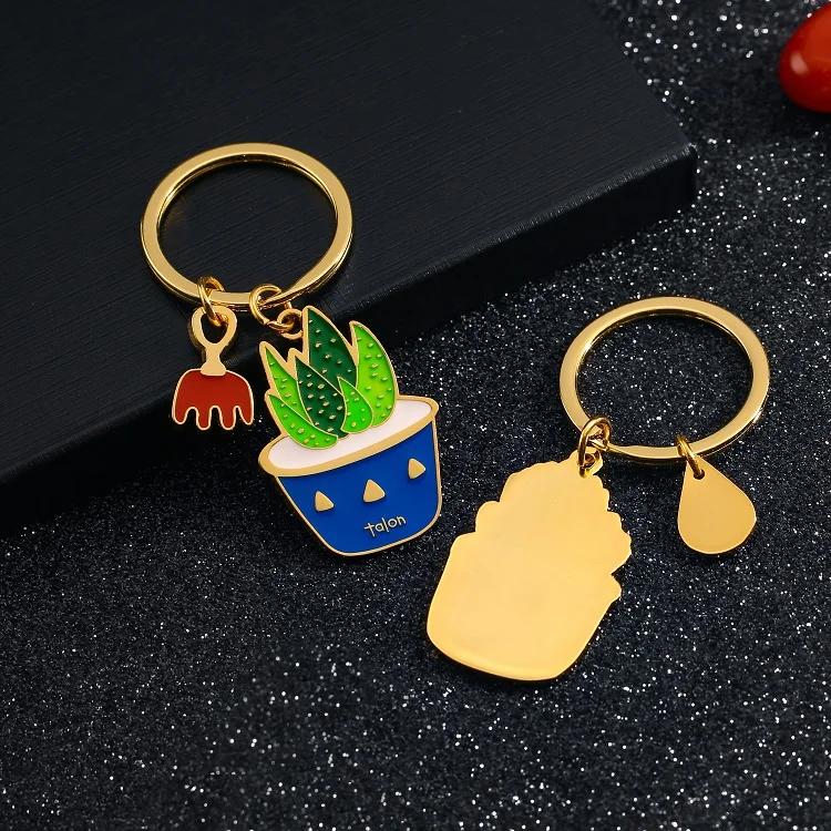 2024 Hot Selling Metallic Plant Keychain Custom Gold Color Soft Enamel Cactus Flower Keychain