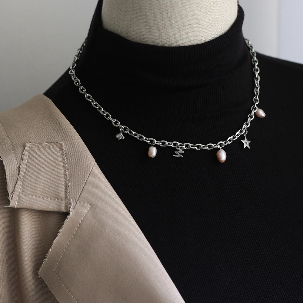 Stainless steel cute animal bee star charms Freshwater pearl chain Choker Short chain Street Europe stainless steel necklace