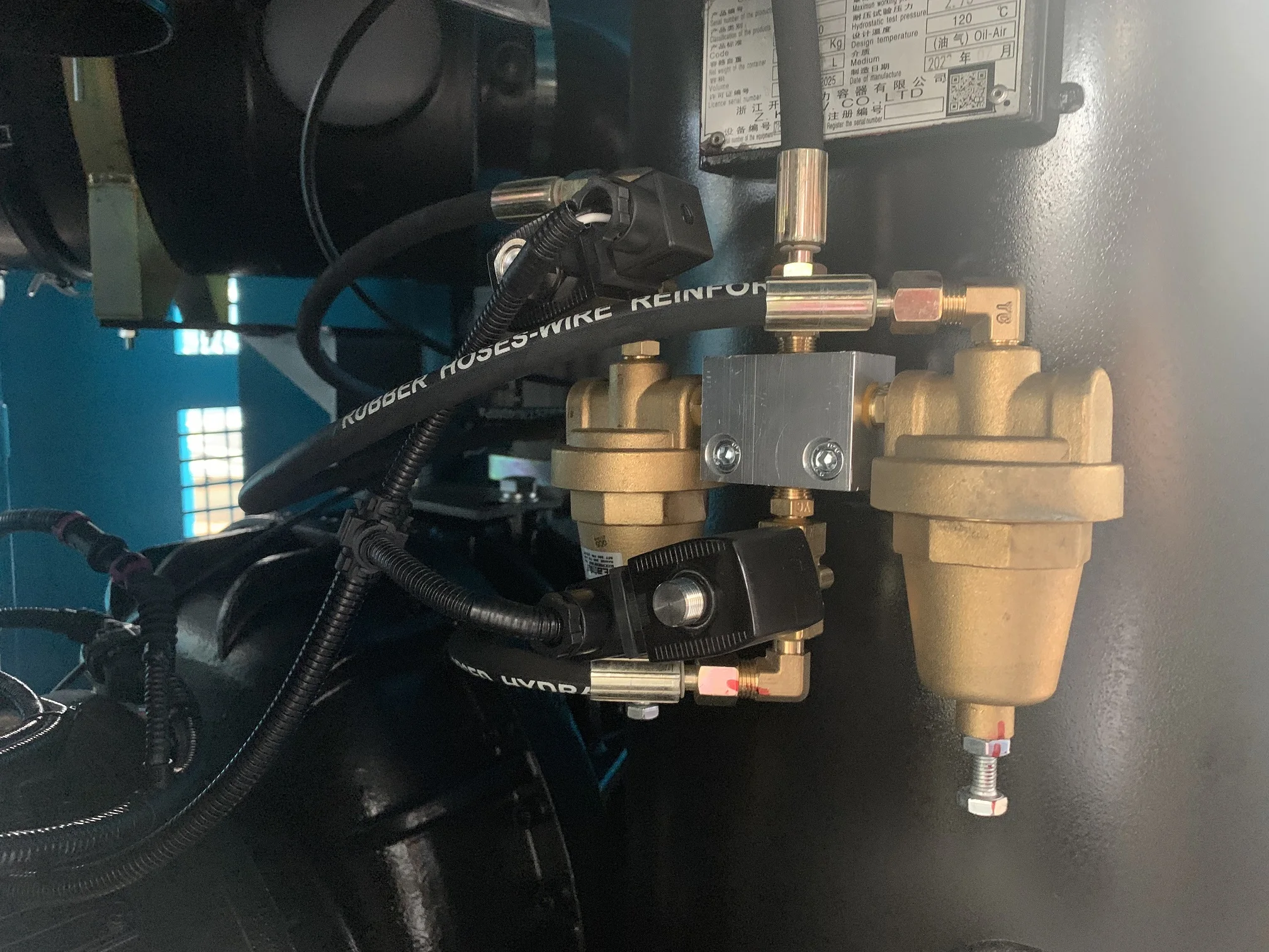 Hot sale 185 CFM Low Maintenance Direct Driven Mining industry diesel screw Mobile air compressor