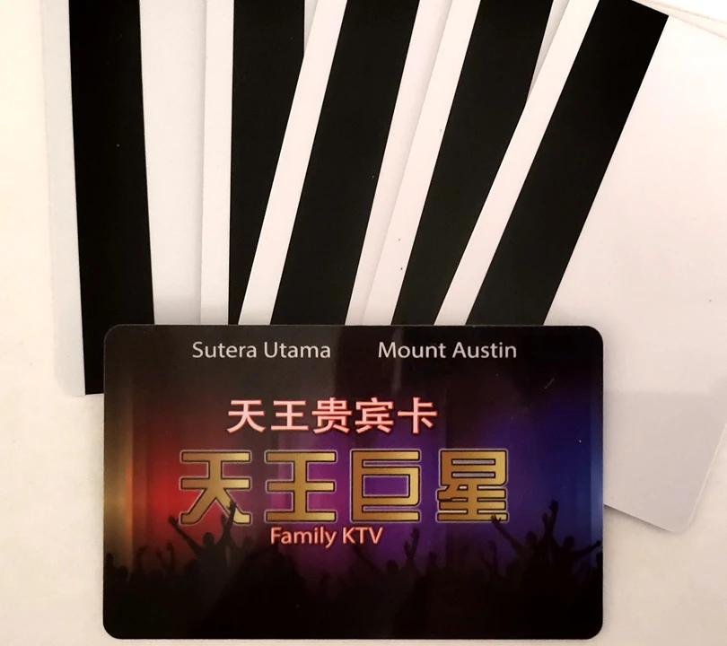 CR80 PVC IC/ magnetic strip card with QR code barcode card for supermarket loyalty program