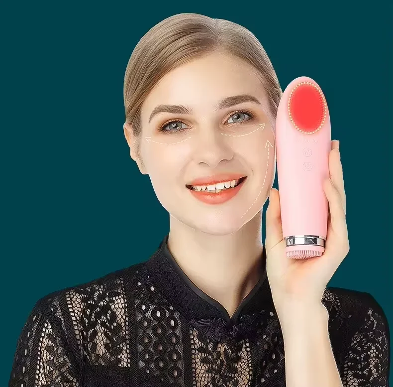 Hot Selling Waterproof 4 in 1 Facial Cleansing Massager Brush Scrubber Roller Silicone Vacuum Washing Skin Care Device Home Use