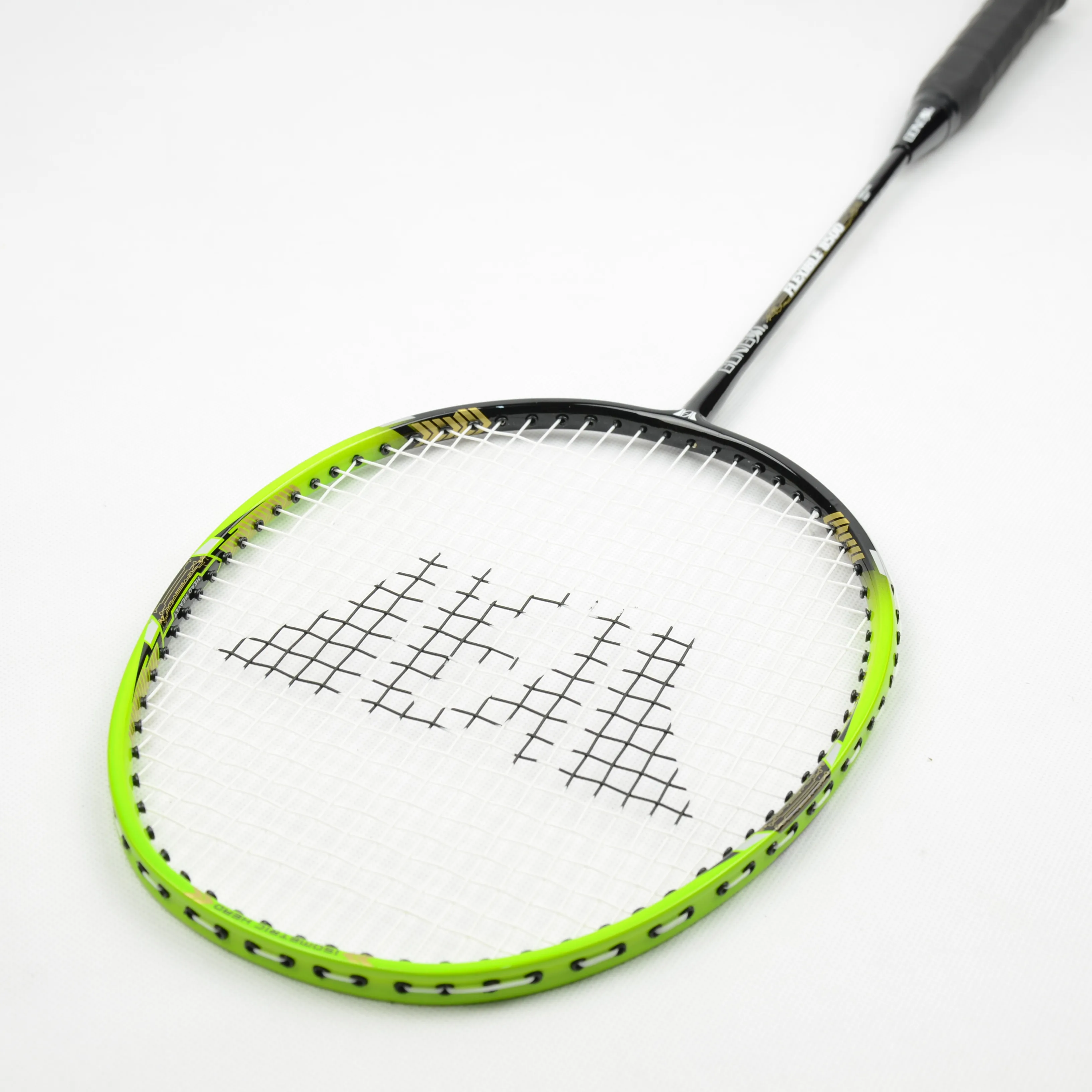 GONGXI  Wholesale High Quality Lawntex String Weight 95+/-3g  String Tension 18-22bs 8500 Badminton Racket