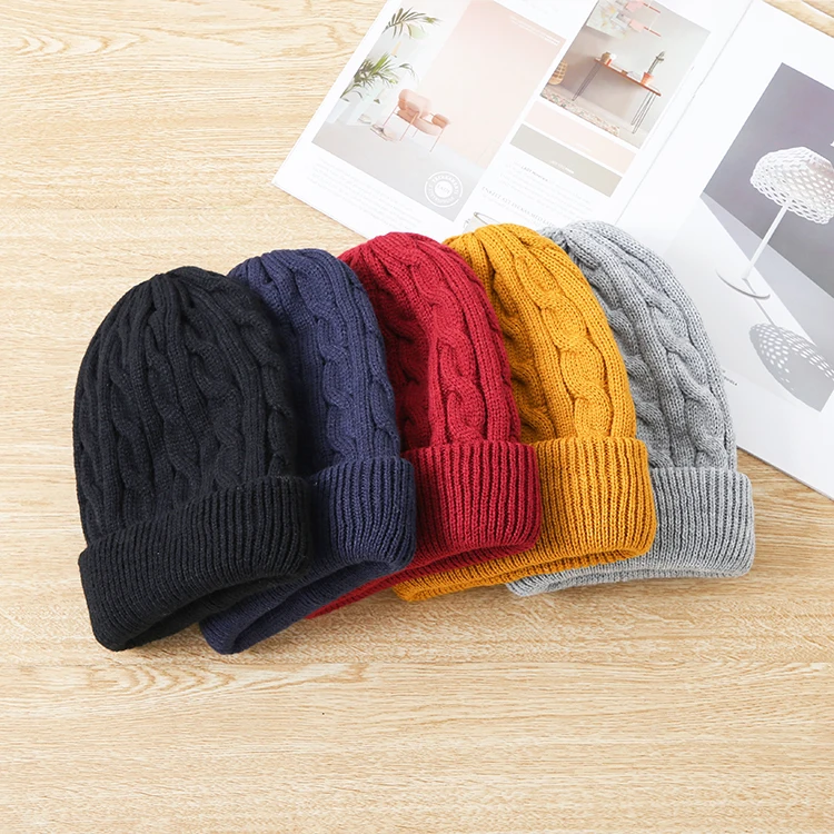 Модные высококачественные дешевые однотонные акриловые шапочки вязаные женские зимние шапки