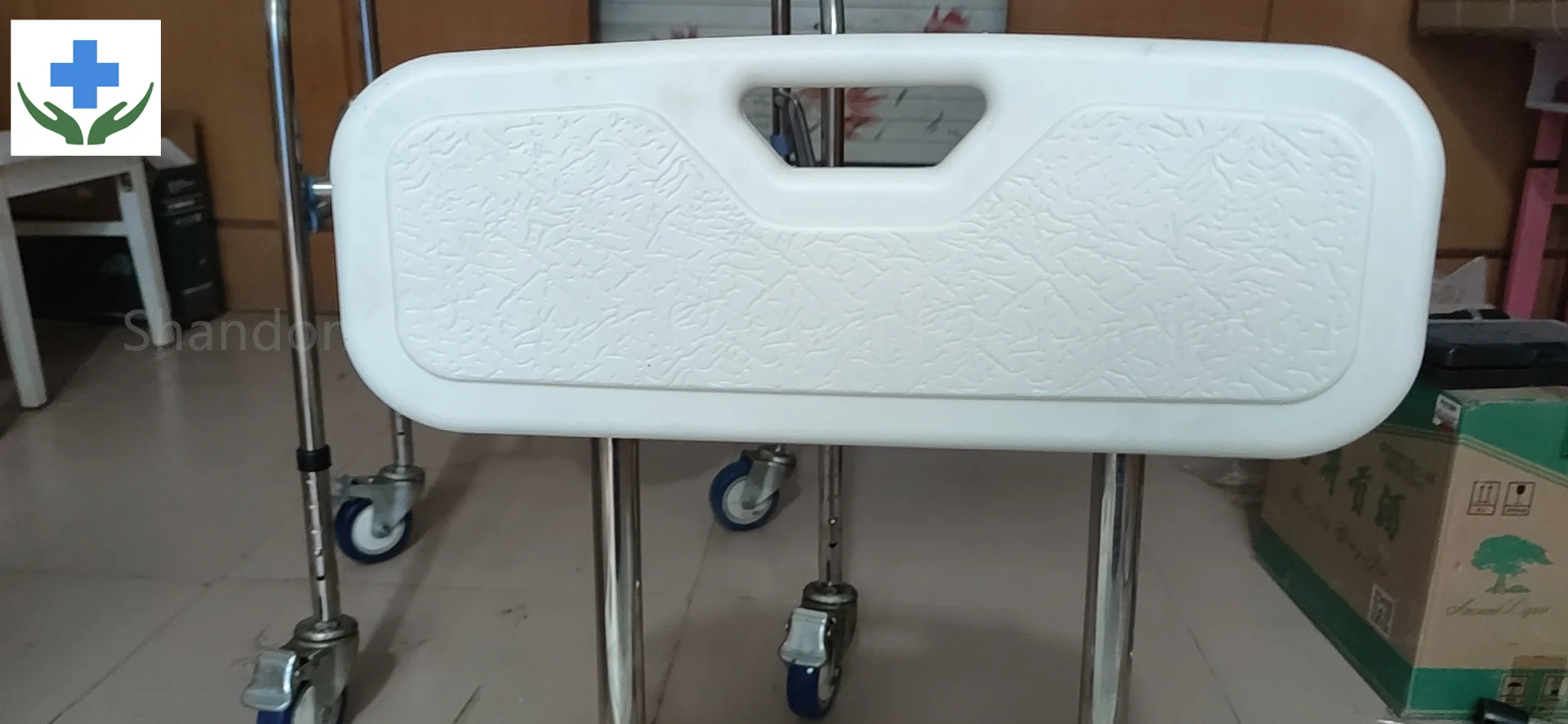 Белый регулируемый стул для душа для ванной комнаты для пожилых людей и инвалидов