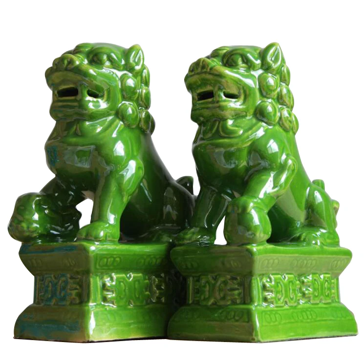  Трехцветные глазурованной керамики династии Тан искусство удачи Foo Dog размещения