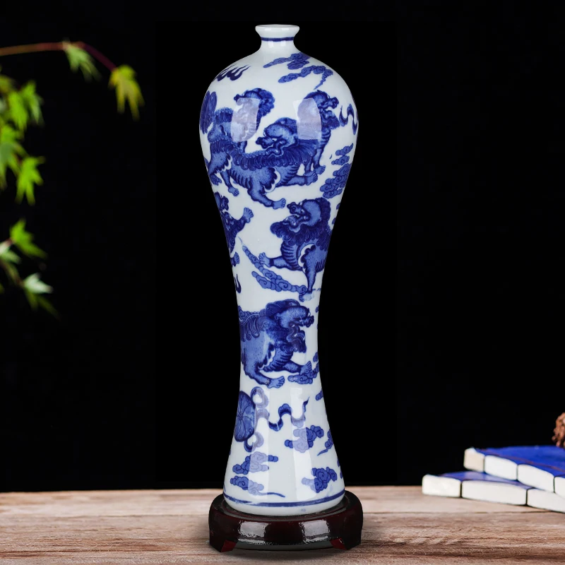 Blue and white antique porcelain Dragon vases