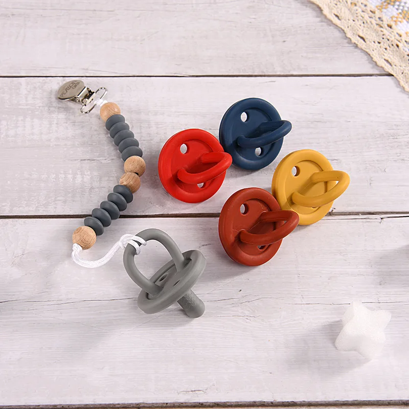 Wholesale 100% Handmade Crochet Rattle Wooden Baby Rattles Baby Pacifier Clip Bracelet Rattle Teether Toy Set