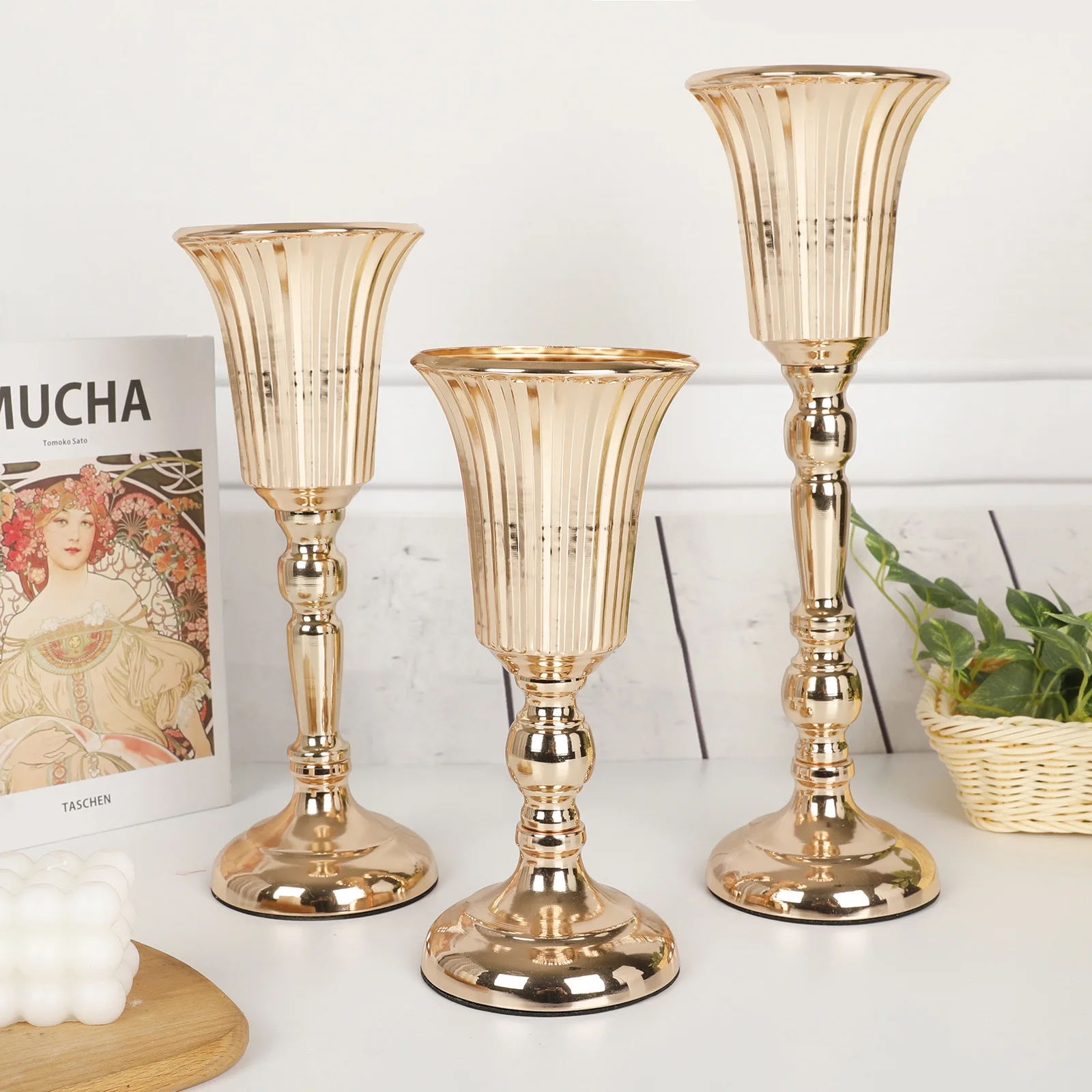 nordic Luxury wedding centerpieces trumpet vase tabletop artifical flower vase decorative gold metal vase