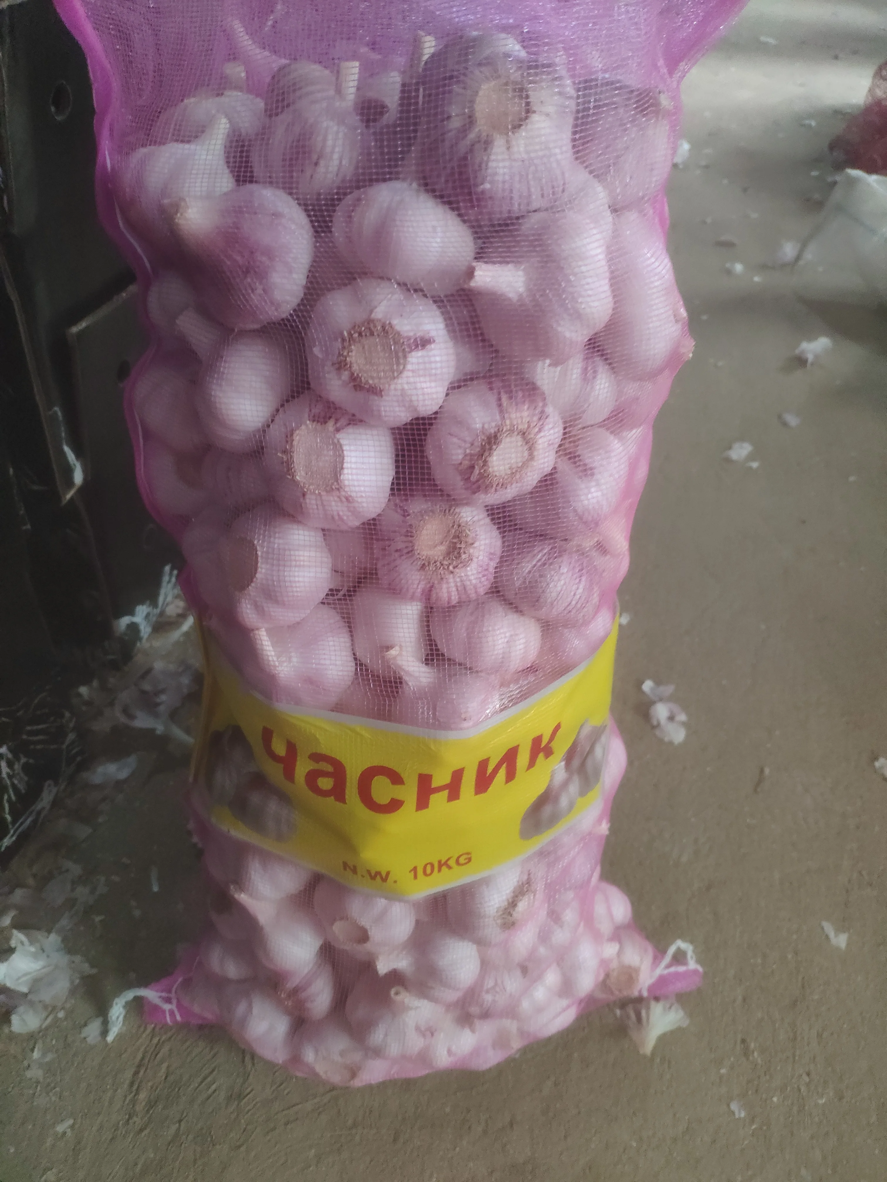 Chinese fresh normal white garlic fresh vegetables and pure white garlic for export