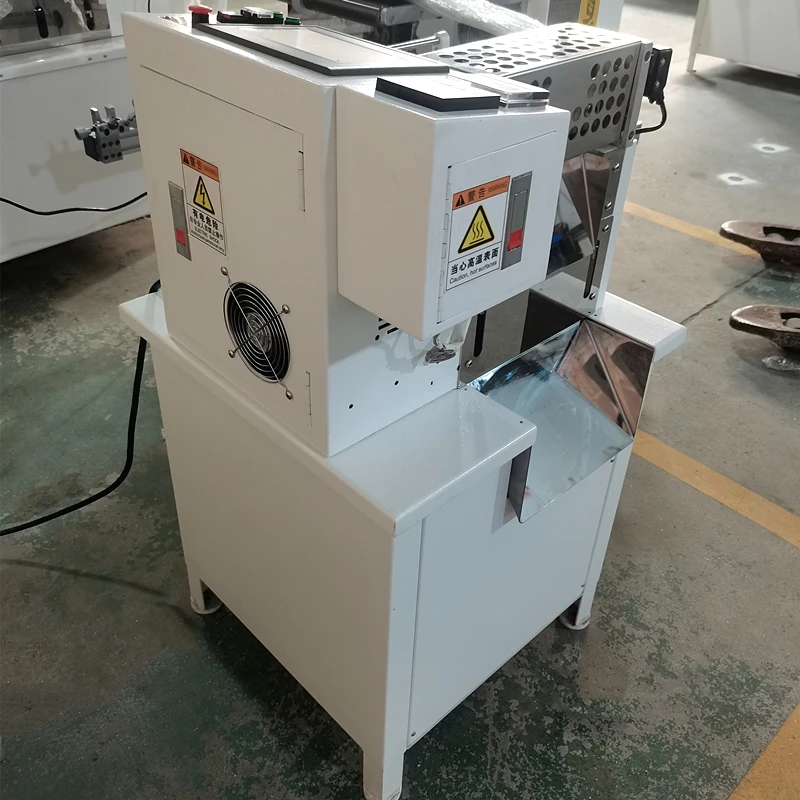 automatic Masks ear loop cutting machine loop cutter