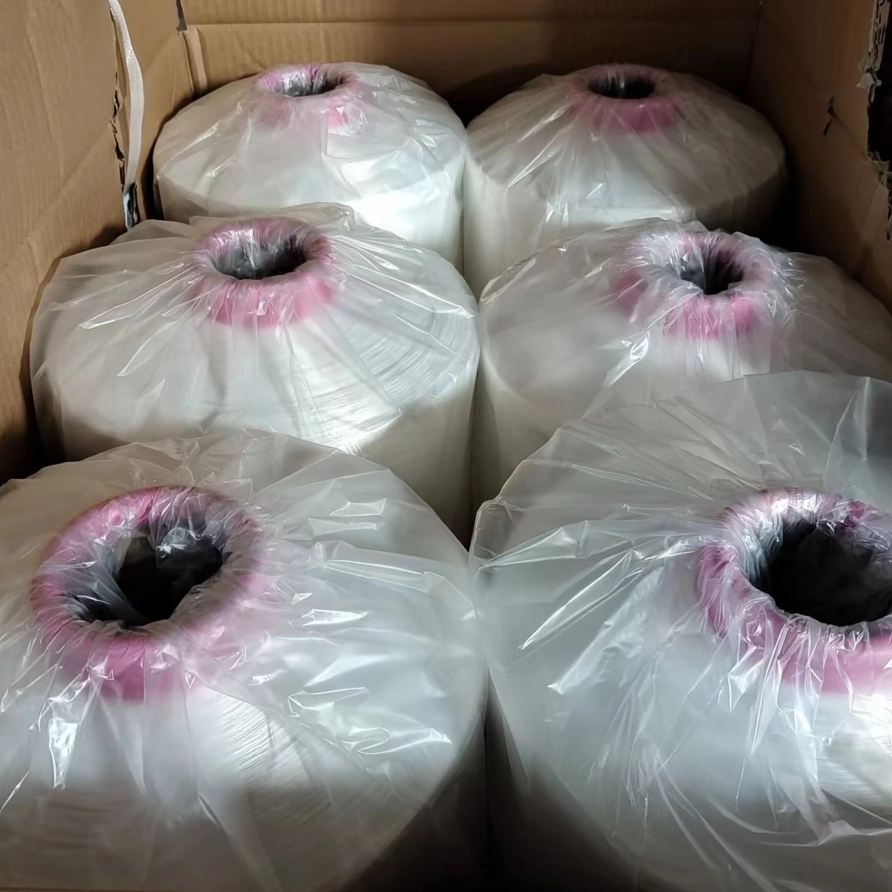 low stretch  DTY 150D/144F polyester yarn,150D/48F SD fimalent white for overlocking thread