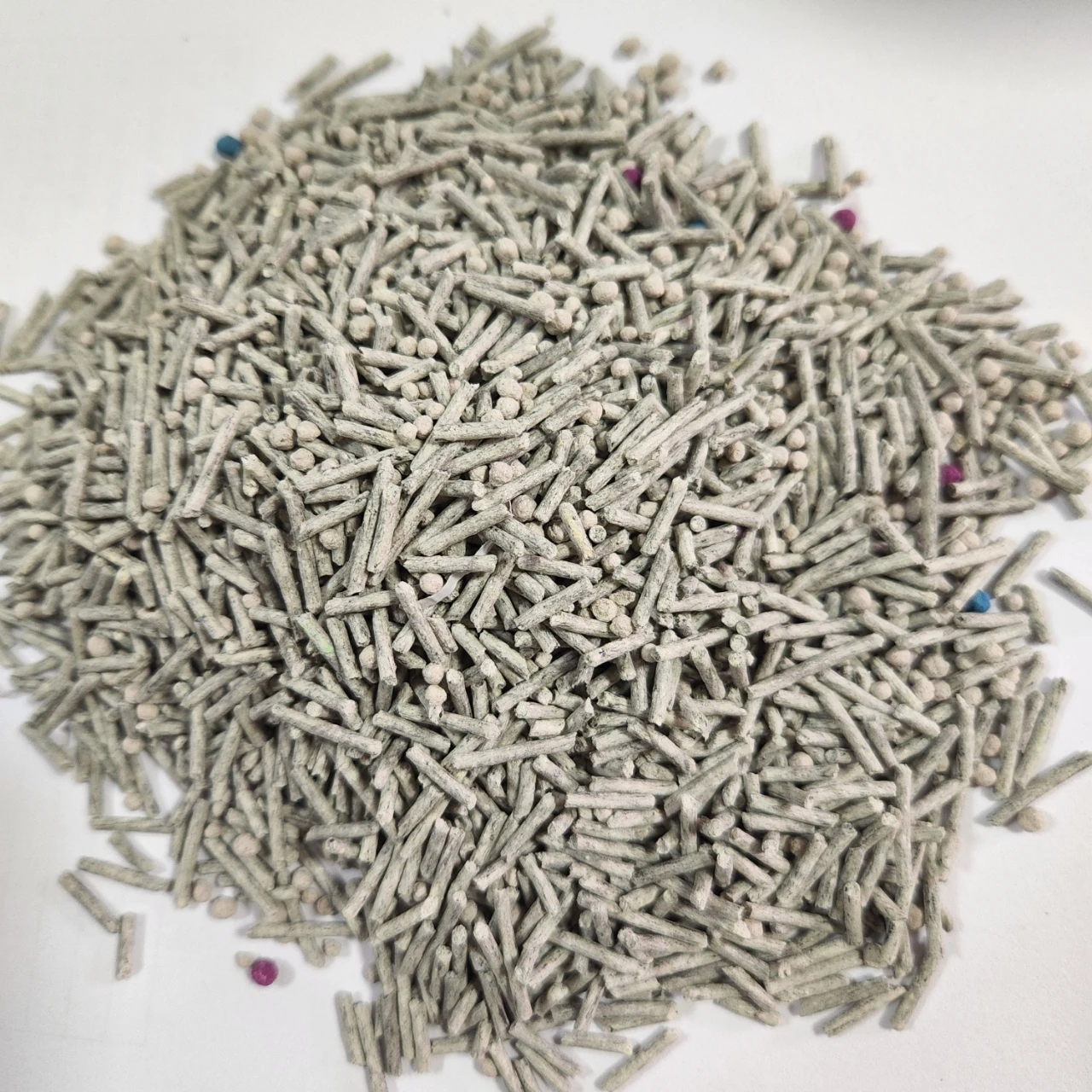 Large Wholesale Discounts Catlitter Kitty Sand Eco Friendly Clumping Bentonite Cat Litter