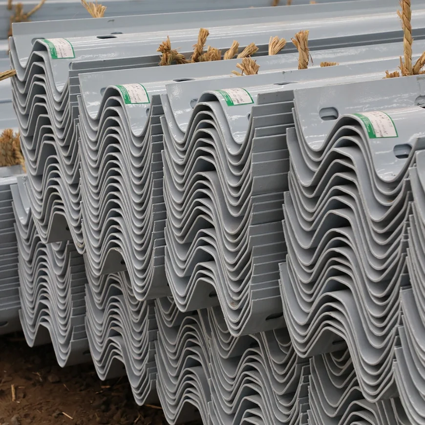 Traffic Safety Barrier W Type Highway Guardrail Galvanized Steel Fishtail Galvanized Steel Crash Barrier Supplier
