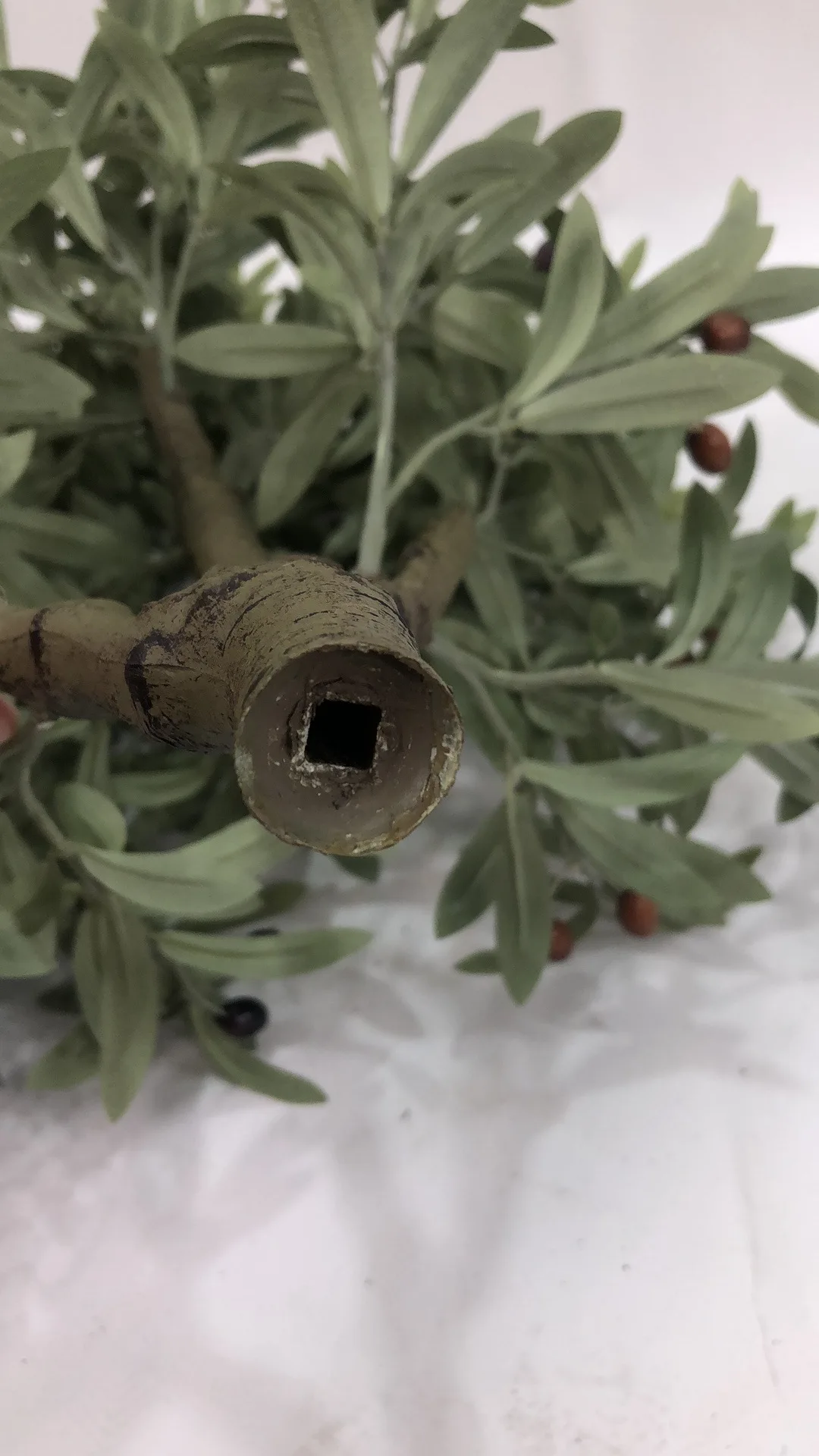 Cheap Price Olive Tree Artificial Plant Packaged Separately for Home or Office Decor