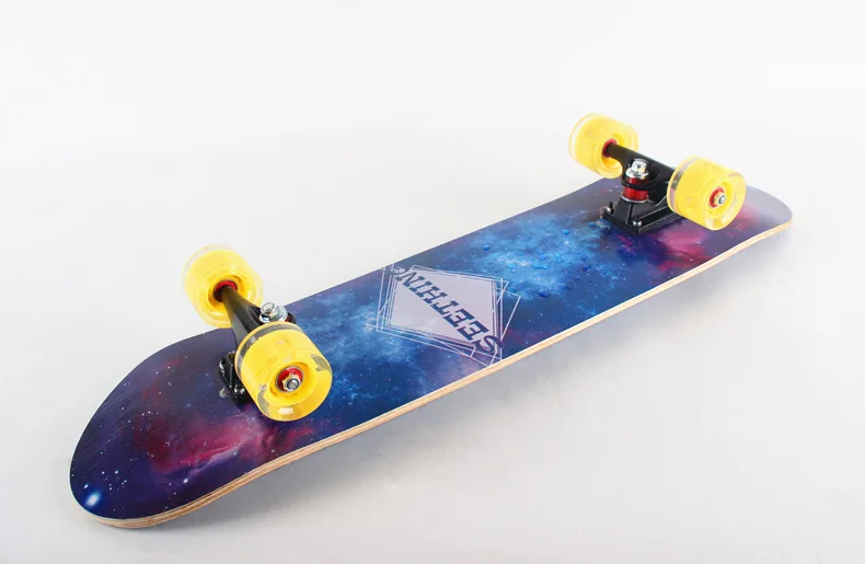 Wholesale Custom Beginner Four Wheels Skateboard Children Adults Double-warped Deck Wear-resistant Skateboards