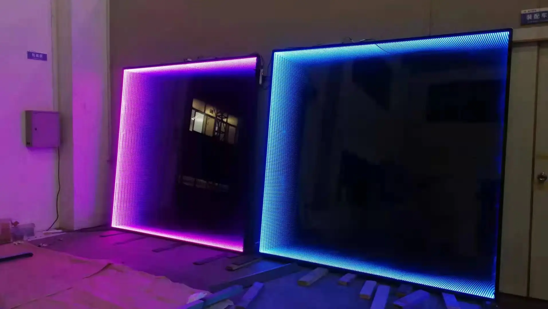 Custom Size 3D Infinity Mirror Tunnel mirror for KTV
