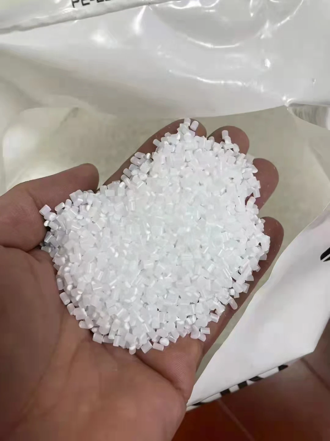 ABS 1725 Injection Molding Grade Plastic Raw Material