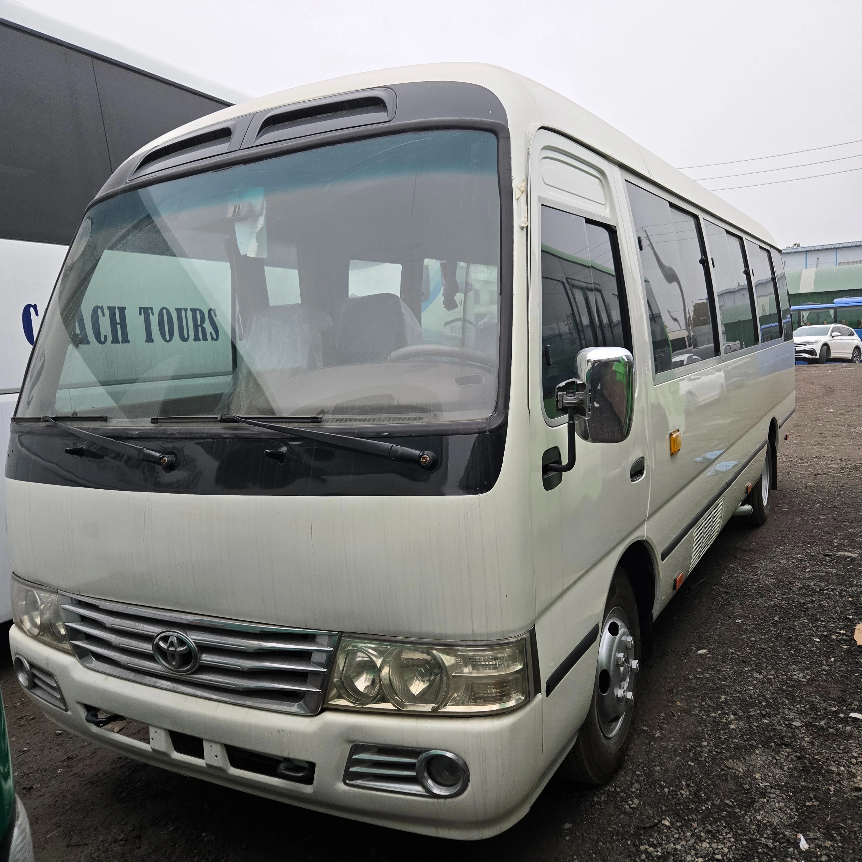 Used Toyota Coaster 29 seater 2018 model 4 cylinder engine for sale