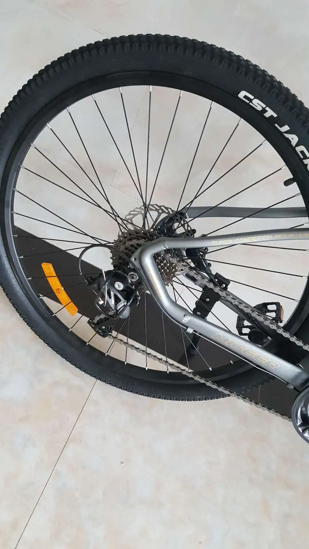 Aluminum Alloy Fork Material and 20 KGS Net Weight 29 MTB