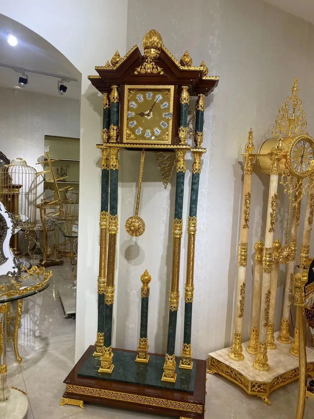 Luxury Floor Clock Home Hotel Decoration Standing Palace Style Royal Golden