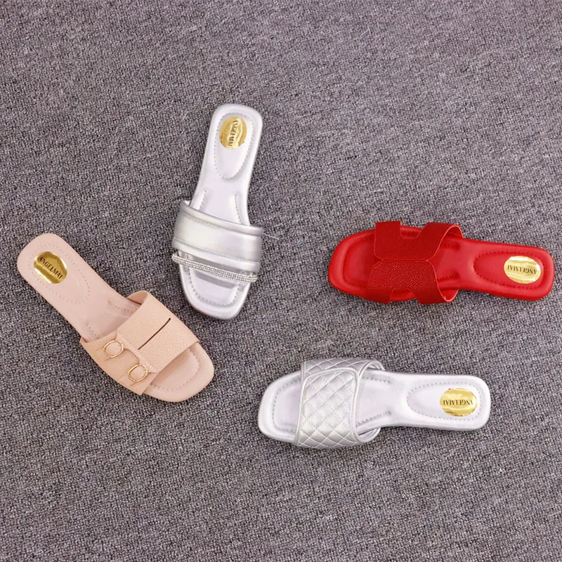 Custom Open Toe Red Women Spring Sandals 2022 Summer PU Flat Sandals New Design Suka Beach Slide Shoe Ladies Slippers And Sandal