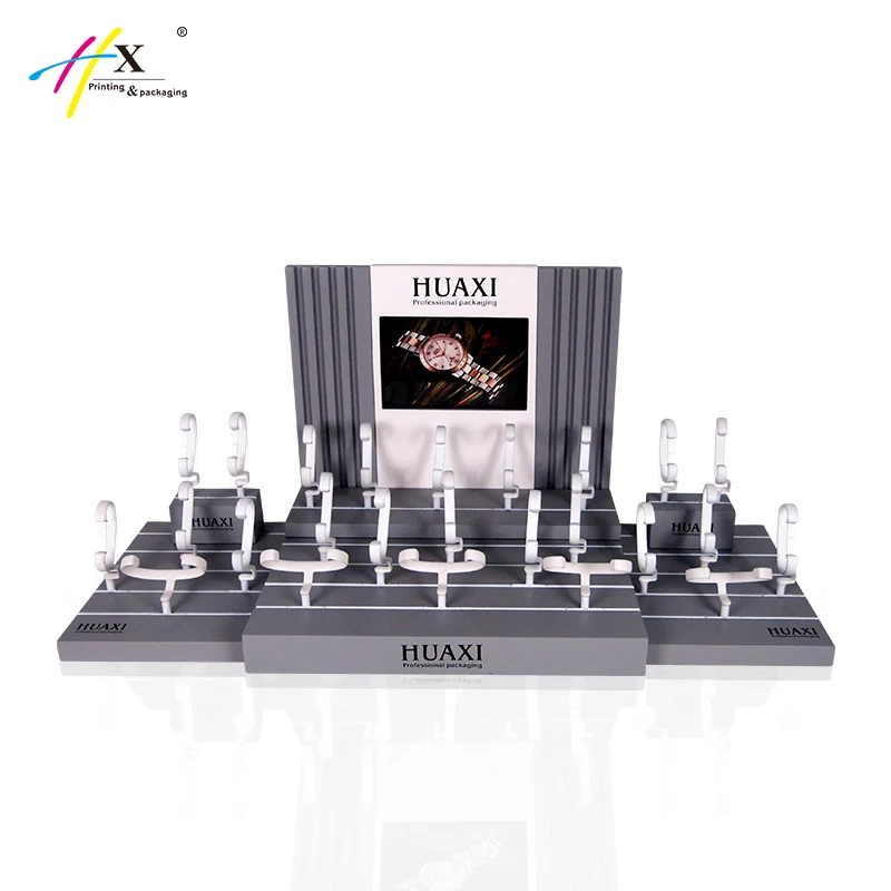 Деревянный вертикальный дисплей часов ручной работы на заказ