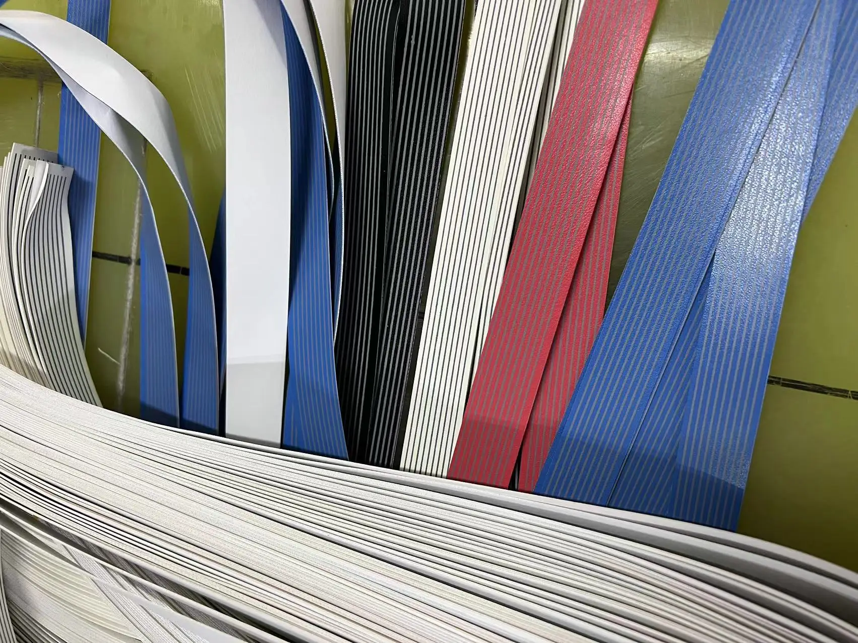 Hot Selling Custom logo Edge Protection tape for pickle ball paddle durable custom color PU FOAM Pickle ball Paddle tape