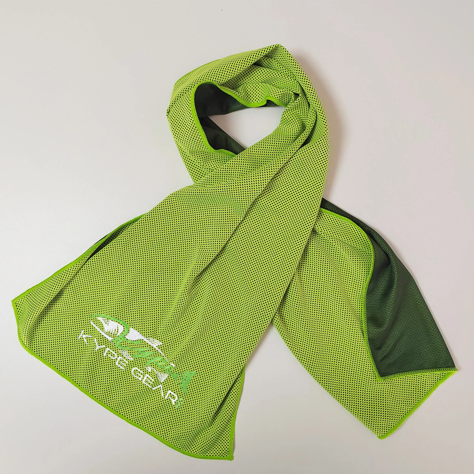 Customized logo print super dry sport ice cooling microfiber towel arctic cool towel with bottle