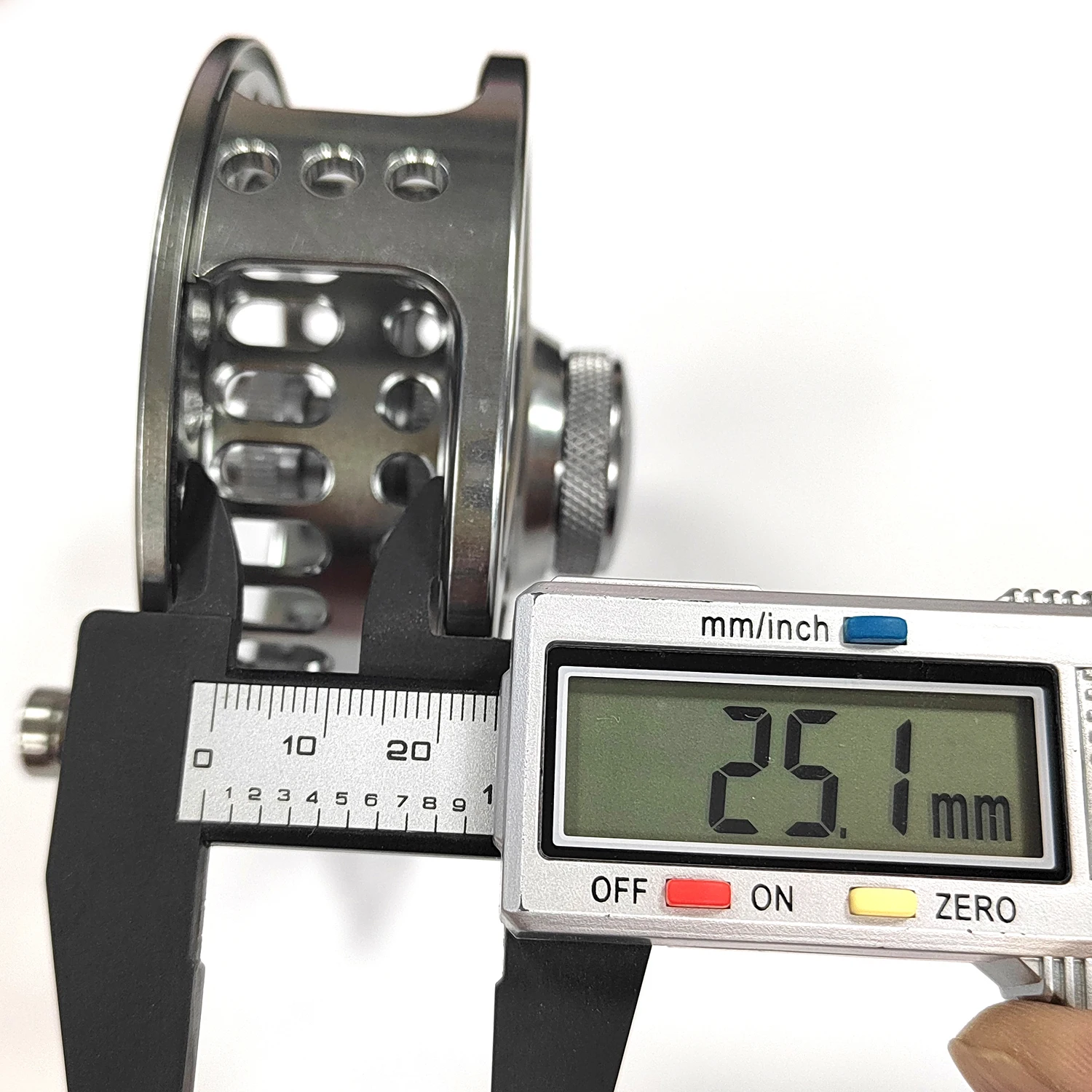 Wholesale 3/4 5/6 7/8 9/10 CNC  drag Fishing Tackle CNC aluminium alloy fly fishing reel