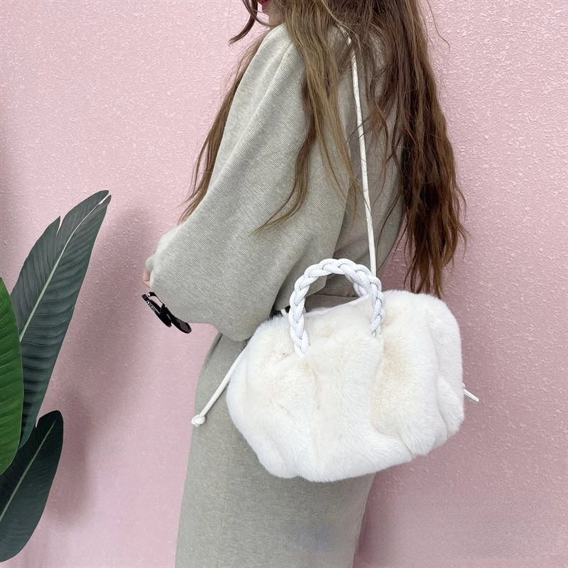hot selling 2022 autumn and winter new wool-like pumpkin hand bag female drawstring handbag classic women plush bag