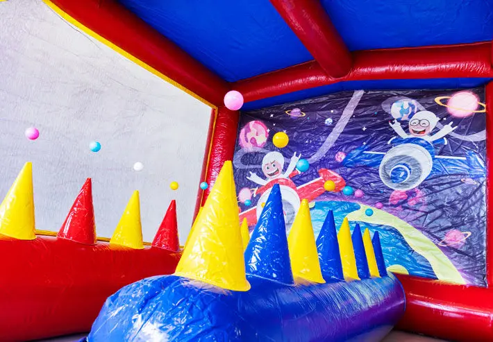 Space Race Themed Inflatable Interactive Custom Shooting Game Challenging IPS System for Shooting Gallery for Outdoor Activities