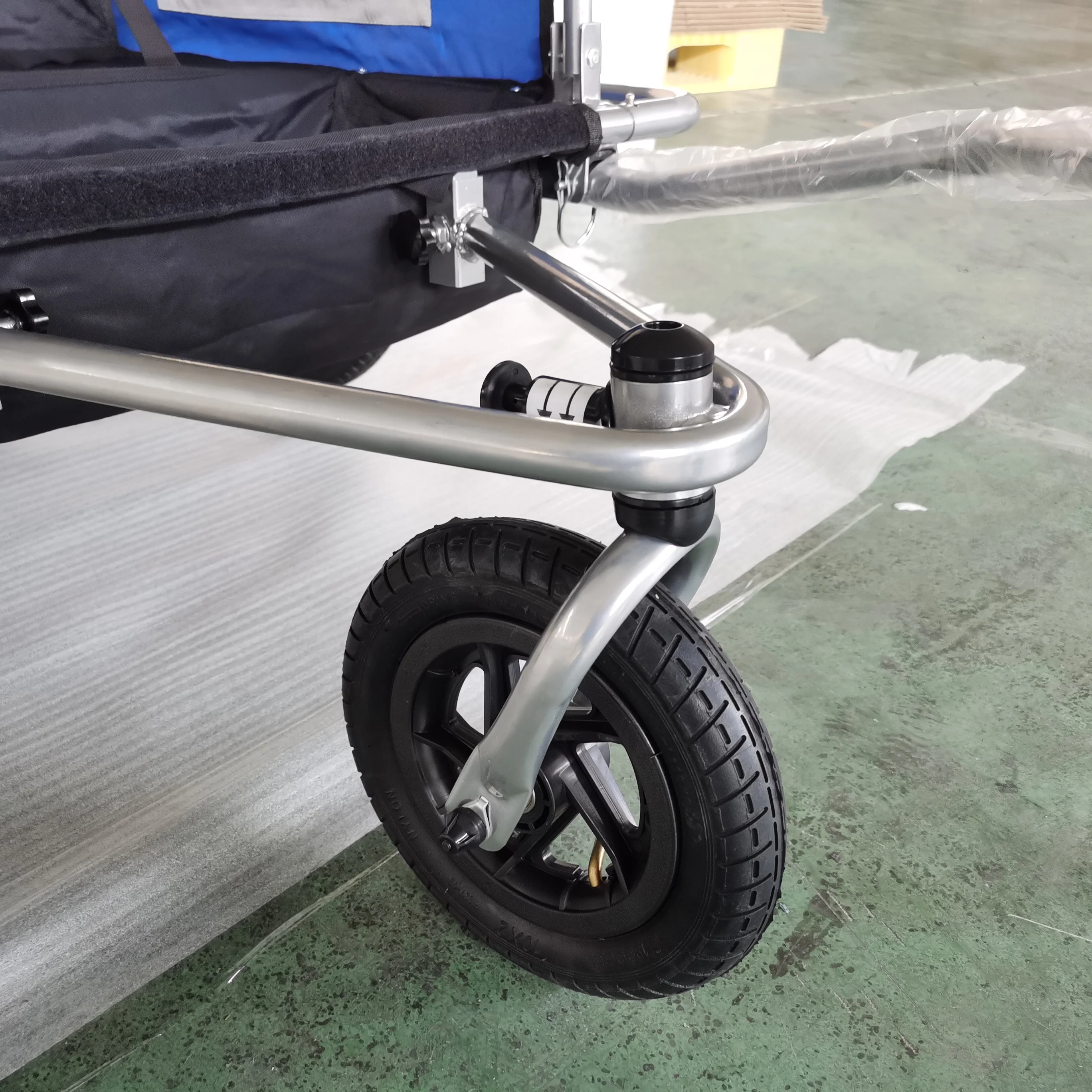 Multi sport Trailer & Stroller Pet Bike Trailer - Big & Medium Sized Dogs Bicycle Carrier - Foldable Frame with 16 Inch Wheels