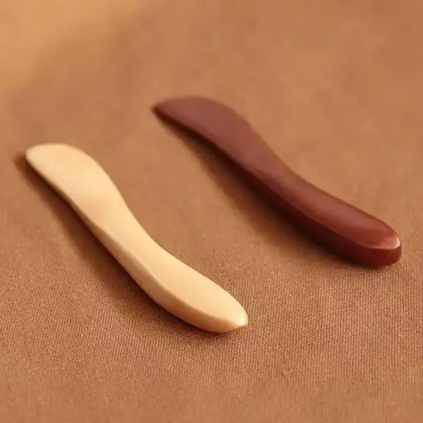 Wholesale Good Quality Cheap Environment Friendly Cosmetic Spatula Bamboo Spoon Cosmetics Wooden Face Cream Spoons