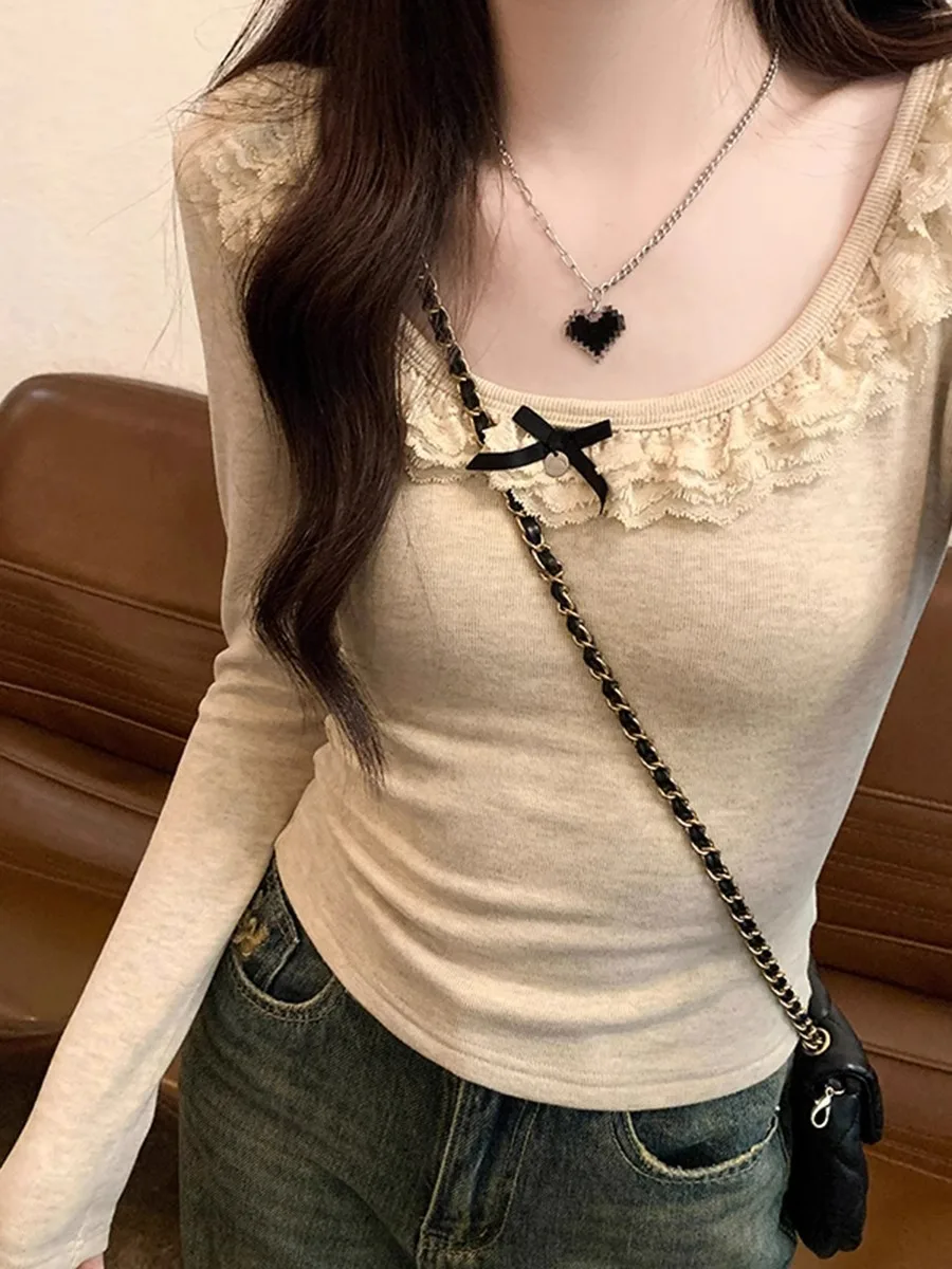 Spring and Autumn High Quality U-Neck Sexy Underlay T-shirt for Women with Lace Splicing Waist Closure Inner Layup with Clothes