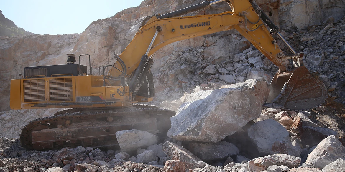 Guangxi Liugong 970E 70 Ton Large Crawler Hydraulic Mining Excavator Factory Price for Sale