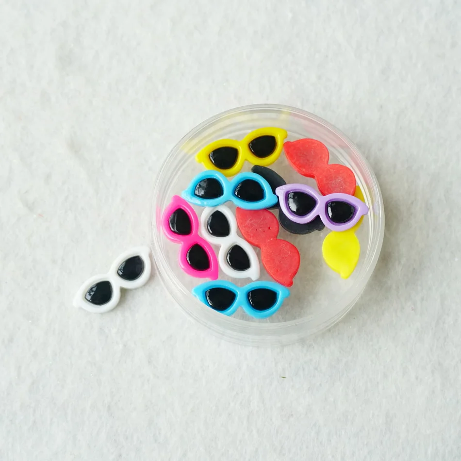 Flatback Resin Charms 200pcs/bag Cartoon Colorful Mini Sunglasses  Decor Accessories