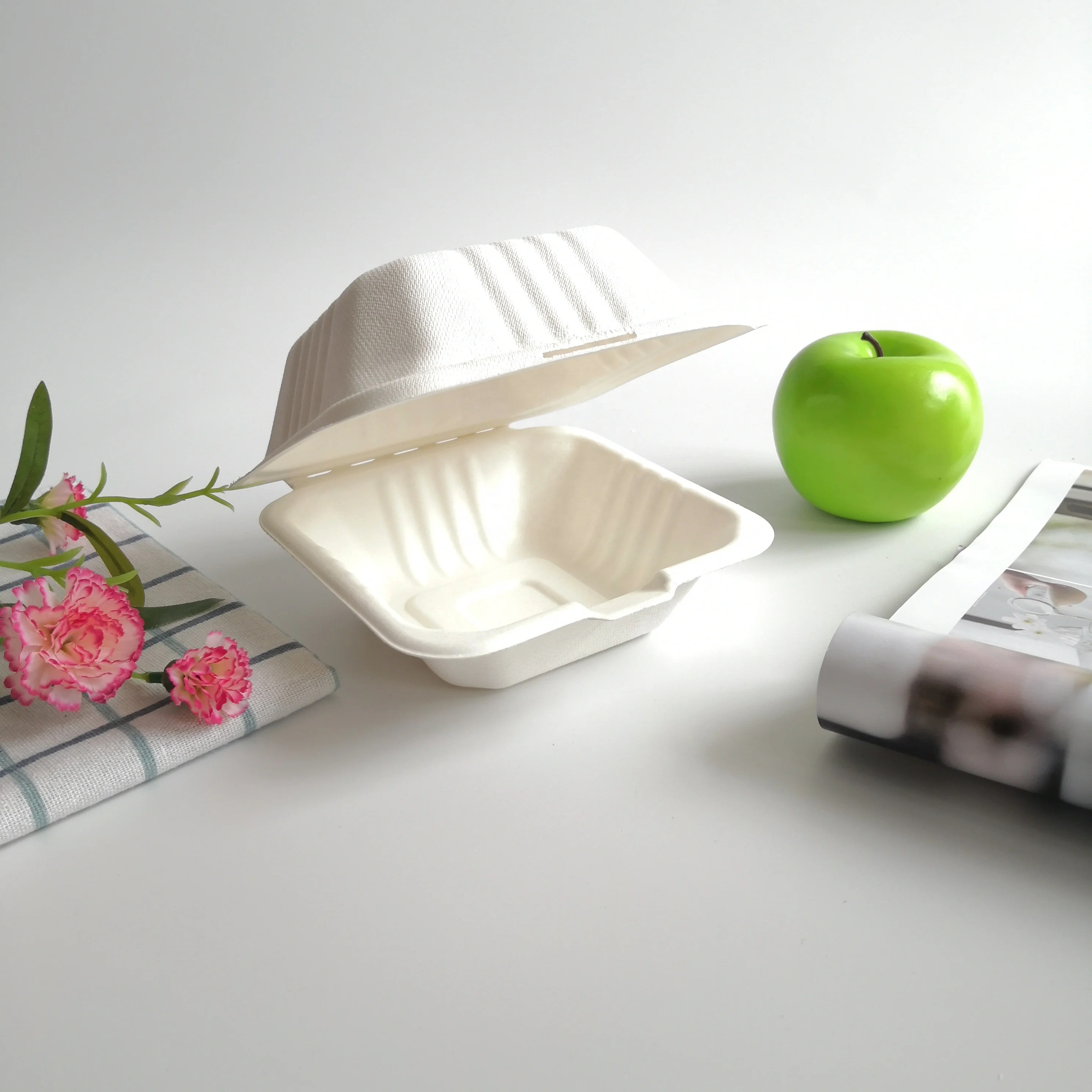 Biodegradable wheat fiber molded pulp burger packaging