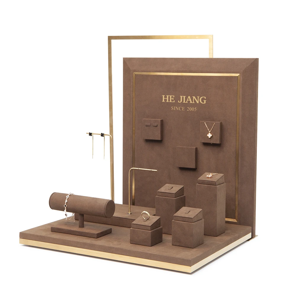 Металлические коричневые ювелирные изделия из микрофибры