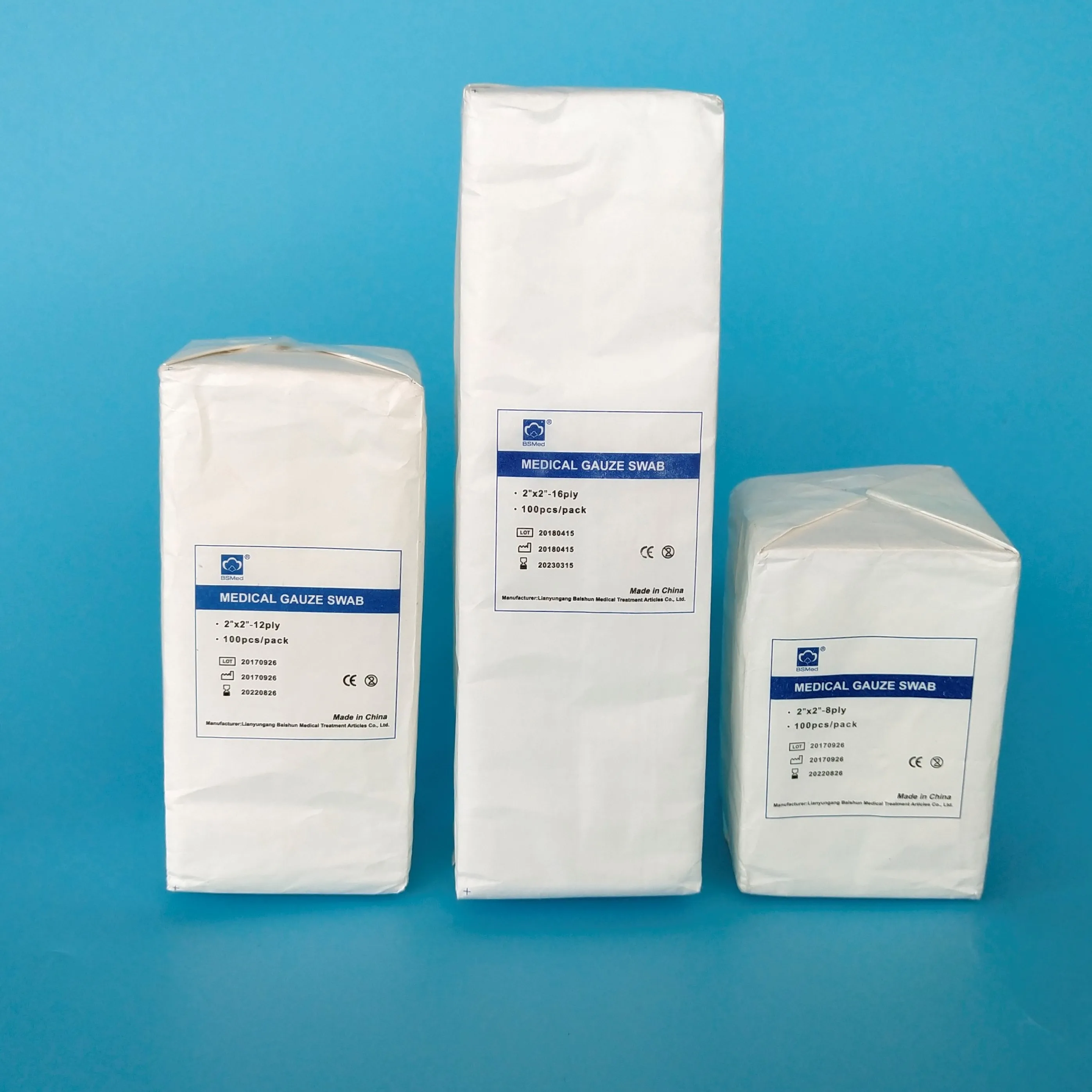 High quality 100% natural cotton Medical Absorbent sterile or non sterile gauze swabs