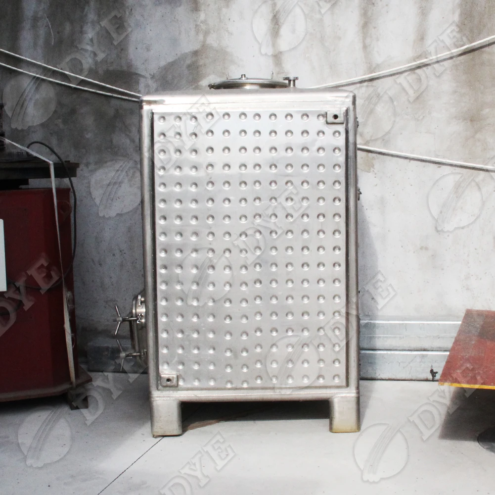 DYE Small Brewery Equipment fermenter square stainless steel tank container 1000/2000 liter ibc tote for