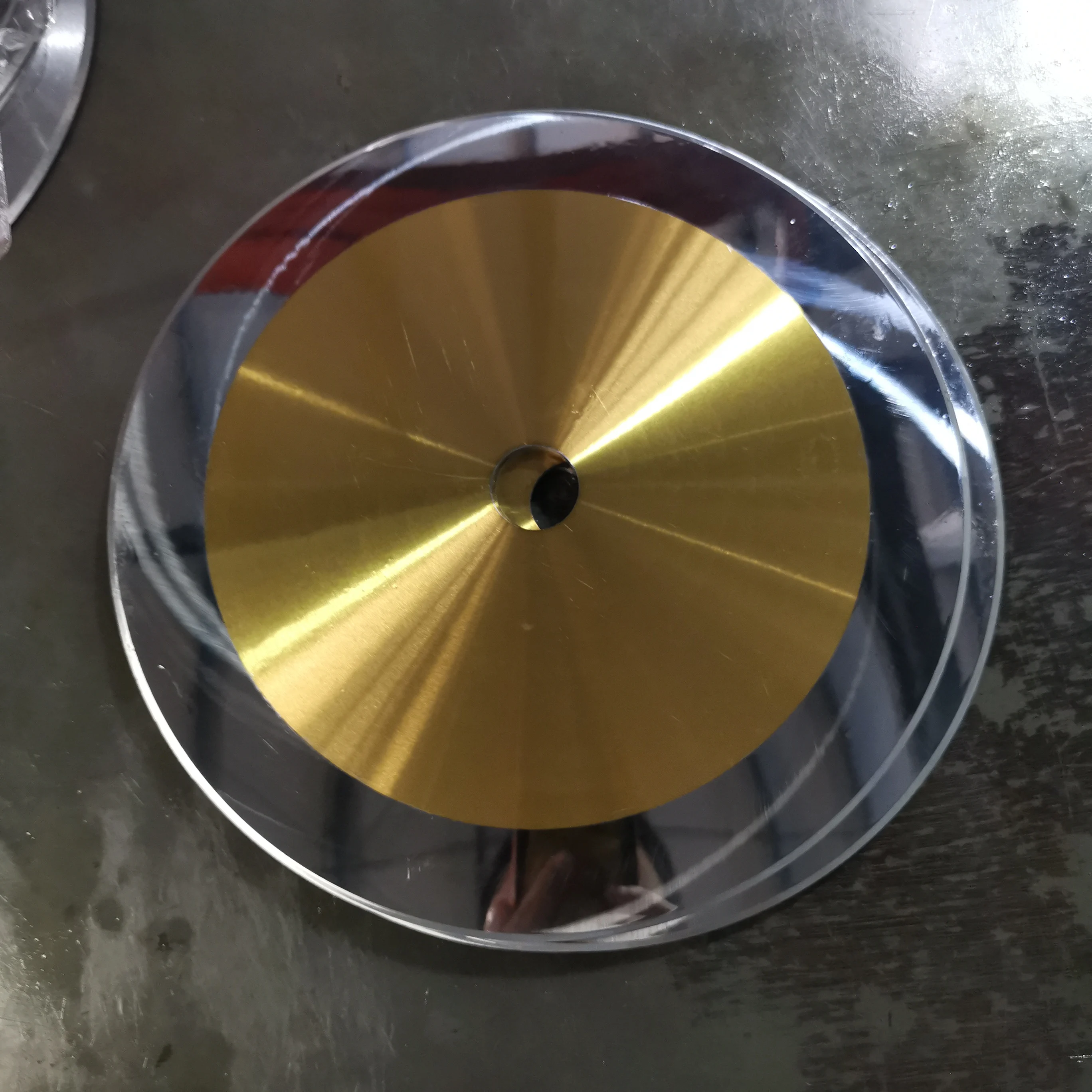 Мясорубка на гриле диаметром 100 мм заменяет круглое лезвие из нержавеющей стали