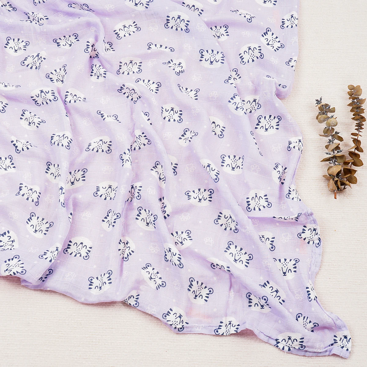 Hot Sale Wholesale Price Muslin Blanket 2 layers Washable High Quality Custom Print Bamboo Cotton Muslin Blanket Soft Washable