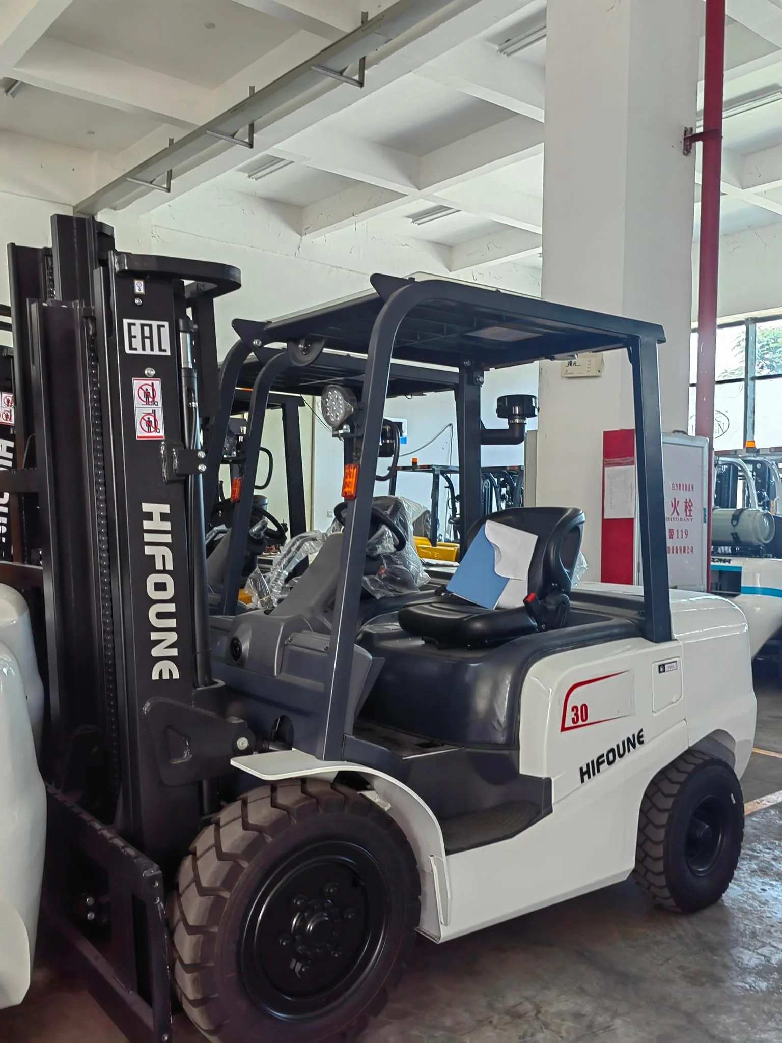 Hifoune 5 t вилочный погрузчик 3 ton counterbalance lift pallet fork truck with long fork hand forklift