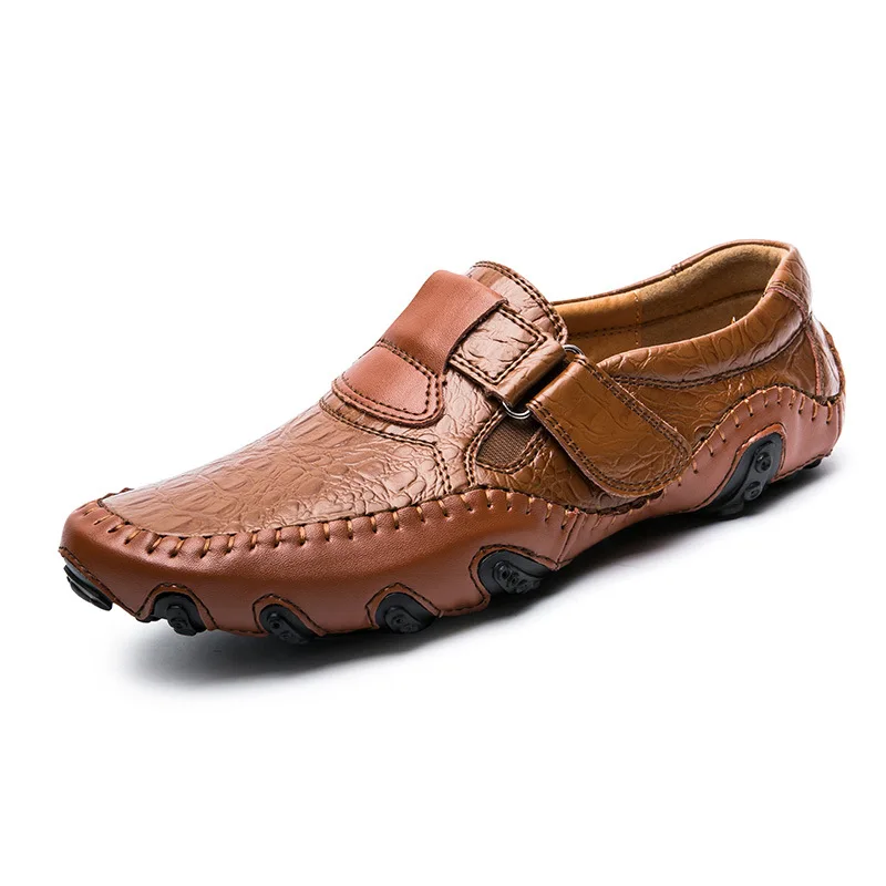 2024 new luxury flat loafers lazy slip on driving shoes casual leather moccasin shoes for men