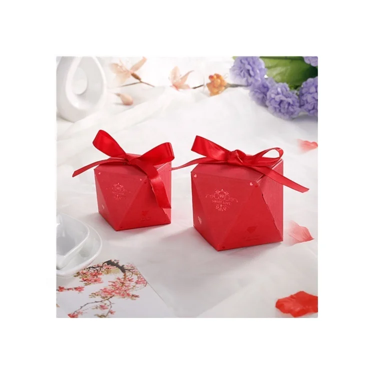
Favour Empty Biodegradable Apple Packaging Small Boxes Wedding Favor Paper Candy Box 