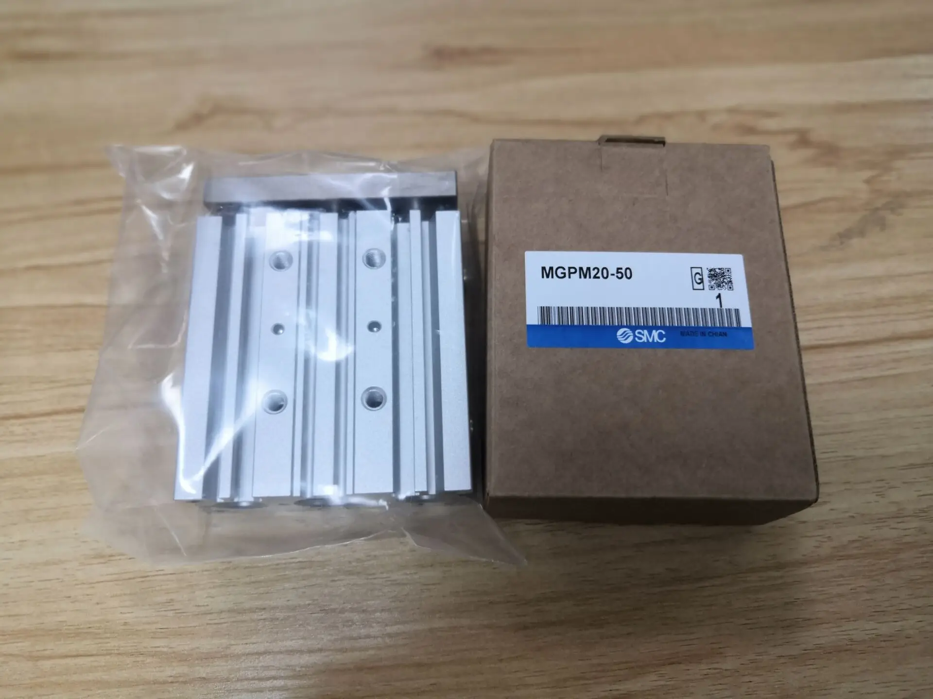 SMC  cylinder MGPM20-50