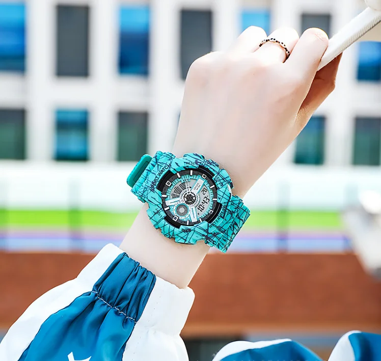 Cool One Piece Co-branded Digital Watch Cheap Life Waterproof Beautiful Digital Watch Hot sale in 2021